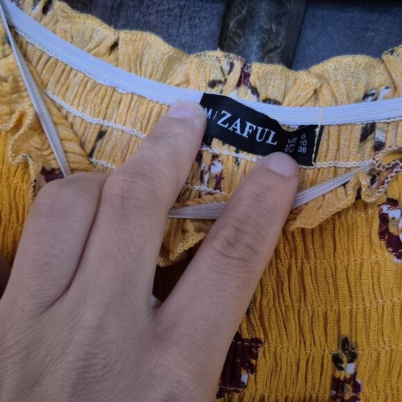 ZAFUL Smocked Slit Floral Off Shoulder Dress - Picture 6 of 8